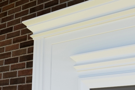 Металлический наличник и карниз №193