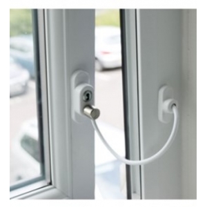 Замок на окна с тросиком
