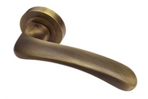 Дверная ручка Нубия матовая бронза