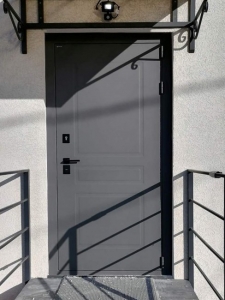 Входная дверь Гардиан ДС10 Эстет (терморазрыв)